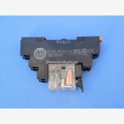 Allen Bradley 700-HK32Z24 with 700-HN122